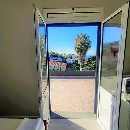 Apartment - New Botanic Garden Petit Funchal (Madeira)